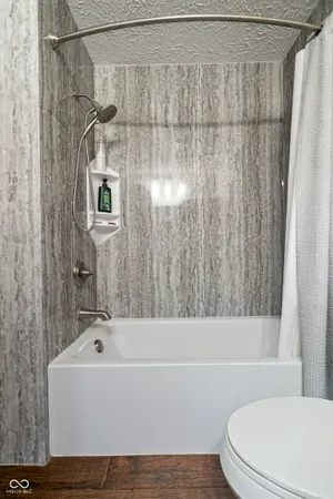 $375,000 | 11810 Wainwright Boulevard, Fishers, IN 46038