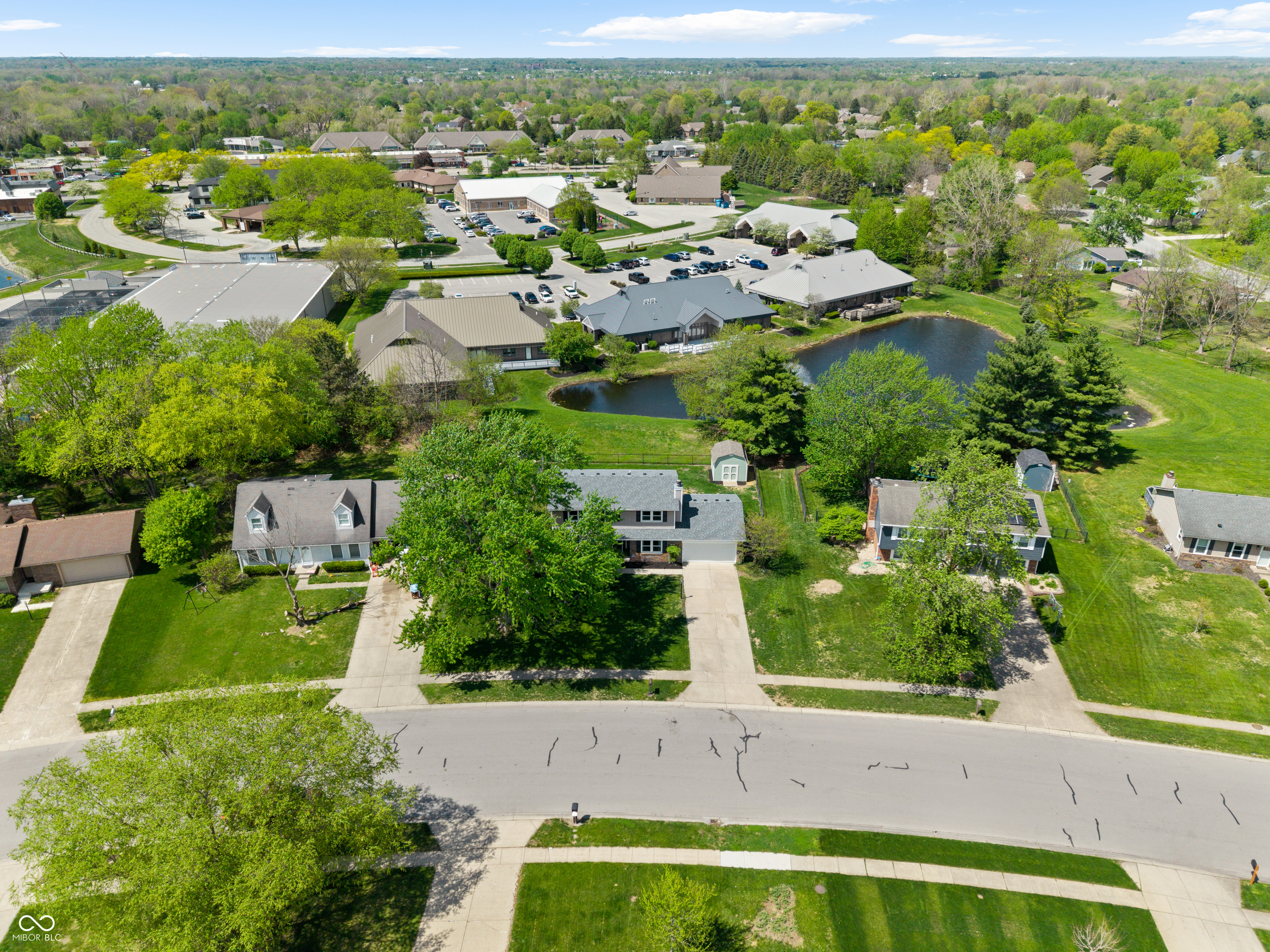 11810 Wainwright Boulevard Fishers, IN 46038 - Photo 33 of 36