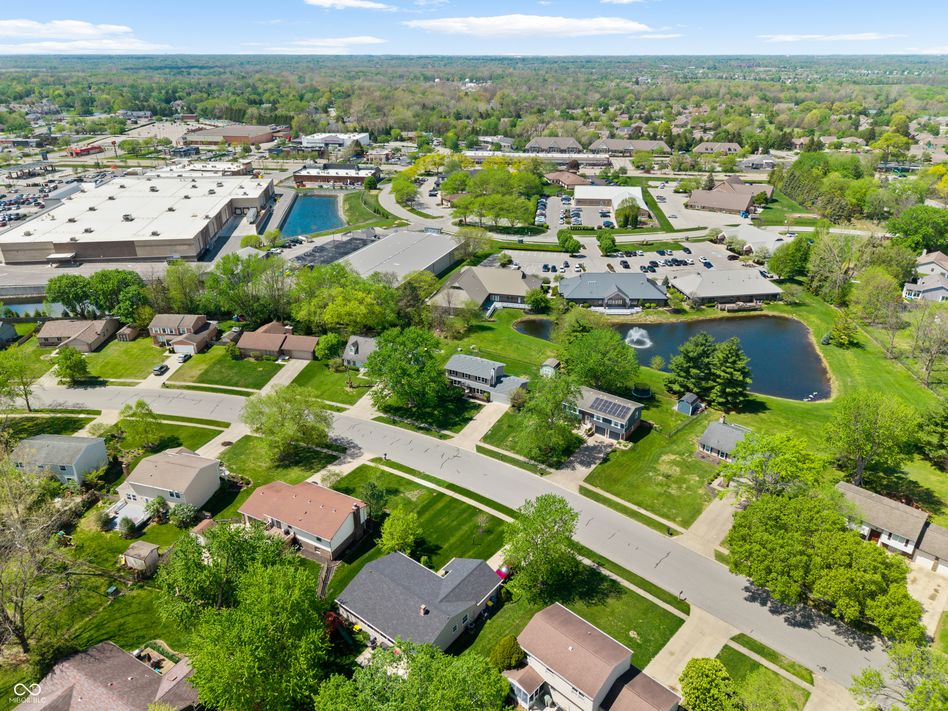 11810 Wainwright Boulevard Fishers, IN 46038 - Photo 34 of 36