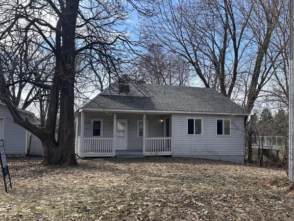 $187,500 | 2076 East Flanders Road, North St. Paul, MN 55109