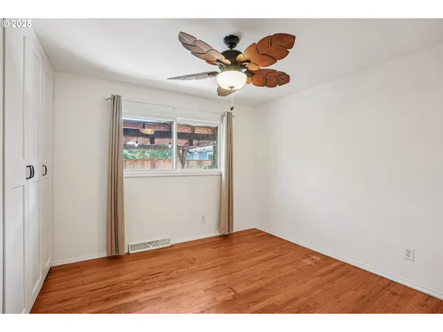 $474,900 | 3249 Northeast 111th Drive, Portland, OR 97220