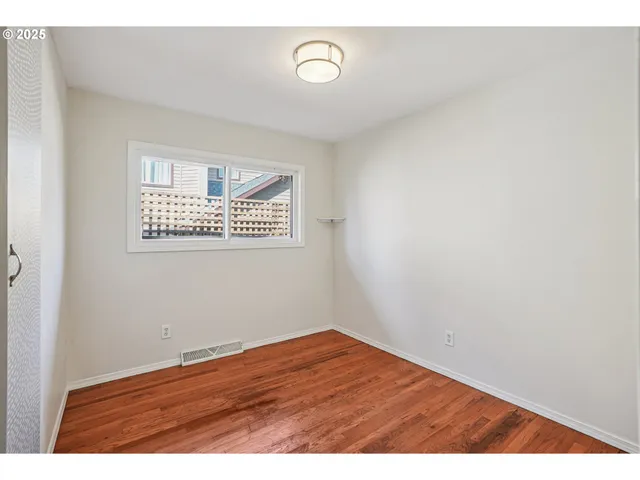 $474,900 | 3249 Northeast 111th Drive, Portland, OR 97220