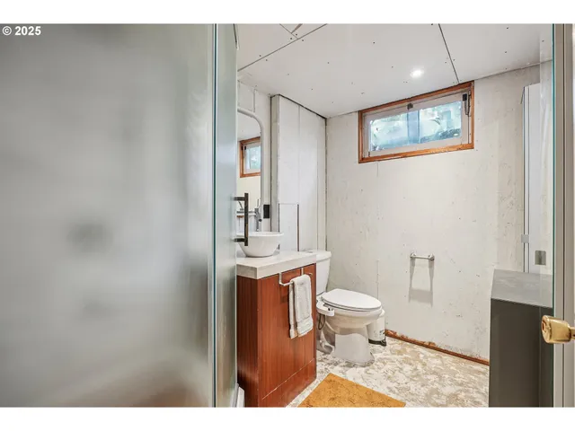 $474,900 | 3249 Northeast 111th Drive, Portland, OR 97220