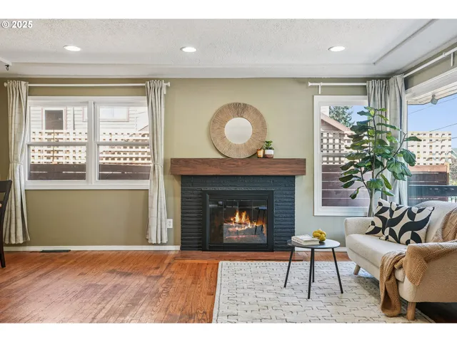 $474,900 | 3249 Northeast 111th Drive, Portland, OR 97220