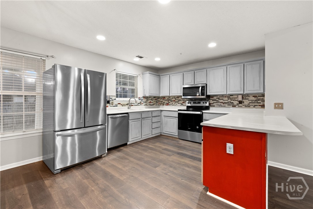 125 Crossing Circle Rincon, GA 31326 - Photo 7 of 33