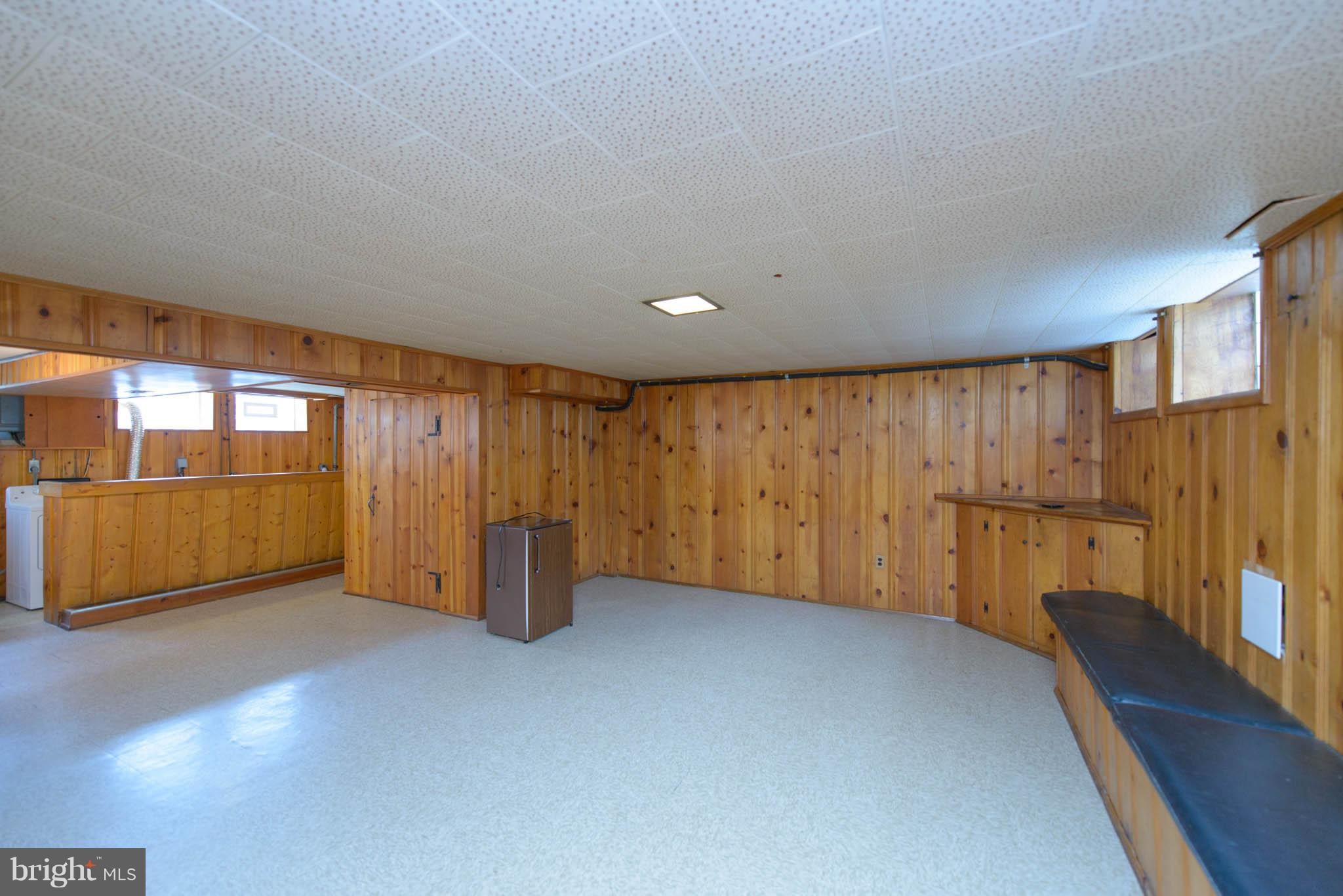 1103 Granville Road Baltimore, MD 21207 - Photo 23 of 29 Family Room