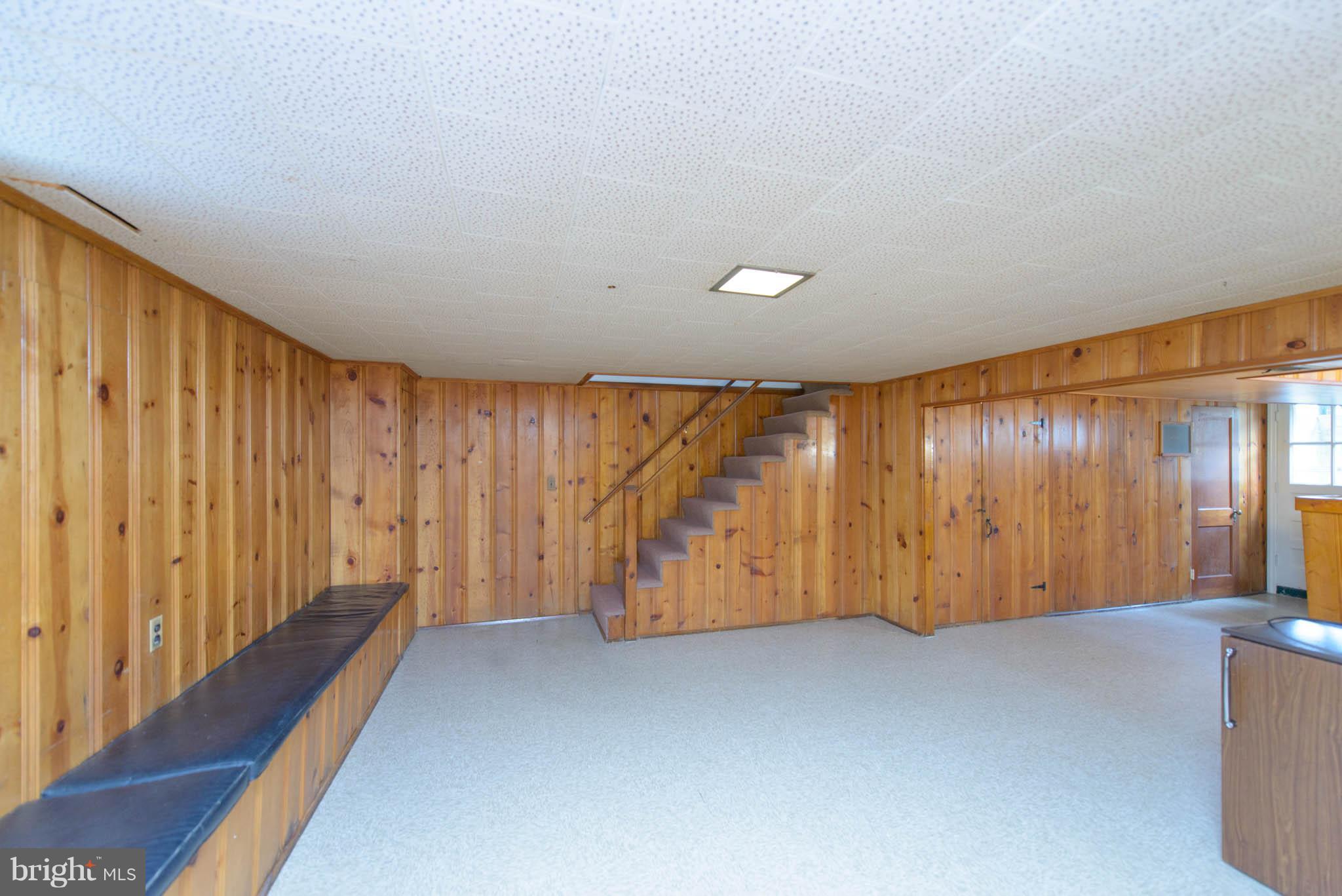 1103 Granville Road Baltimore, MD 21207 - Photo 24 of 29 Family Room