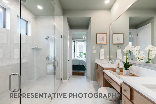 $569,900 | 18122 Sunlit Oasis Drive, Webster, TX 77598