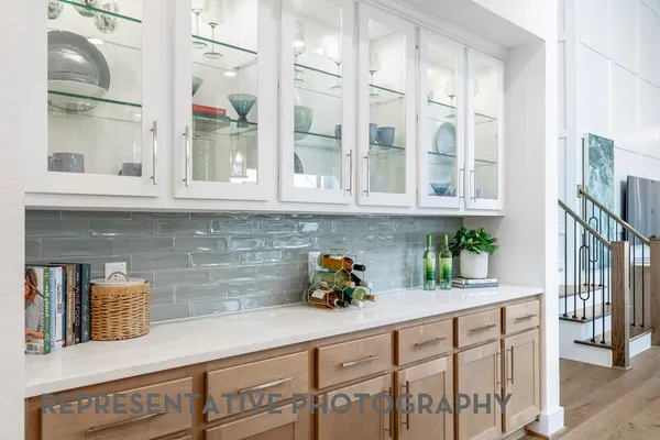 $569,900 | 18122 Sunlit Oasis Drive, Webster, TX 77598