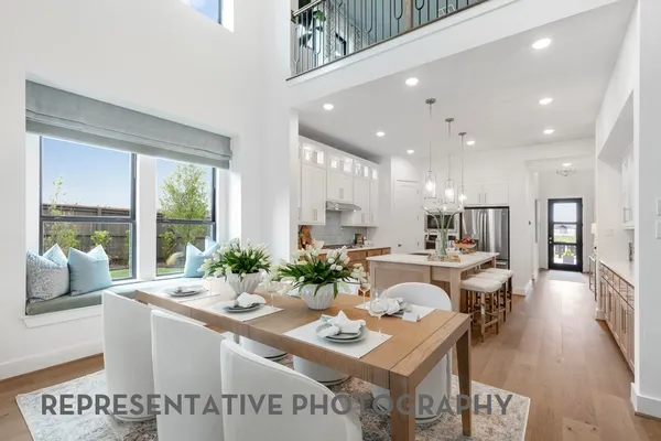 $569,900 | 18122 Sunlit Oasis Drive, Webster, TX 77598