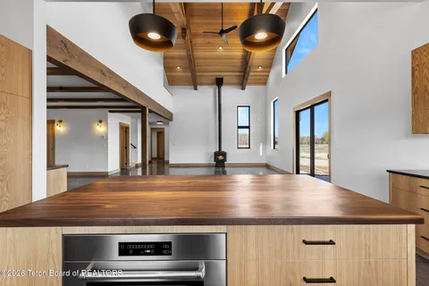$1,975,000 | 6322 Fox Springs Drive, Victor, ID 83455
