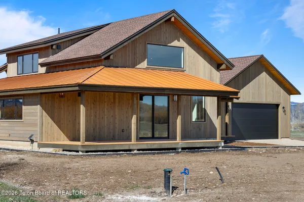 $1,975,000 | 6322 Fox Springs Drive, Victor, ID 83455