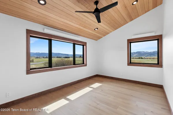 $1,975,000 | 6322 Fox Springs Drive, Victor, ID 83455