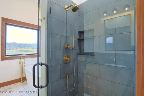 $1,975,000 | 6322 Fox Springs Drive, Victor, ID 83455