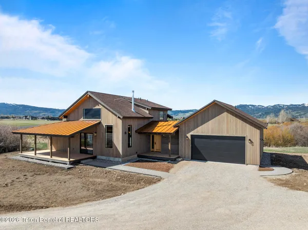 $1,975,000 | 6322 Fox Springs Drive, Victor, ID 83455