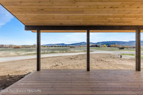 $1,975,000 | 6322 Fox Springs Drive, Victor, ID 83455