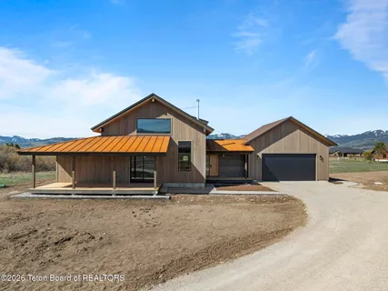 $1,975,000 | 6322 Fox Springs Drive, Victor, ID 83455