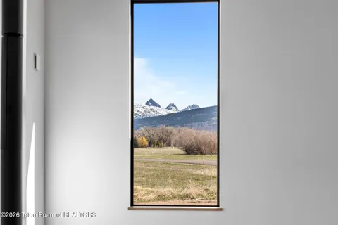 $1,975,000 | 6322 Fox Springs Drive, Victor, ID 83455