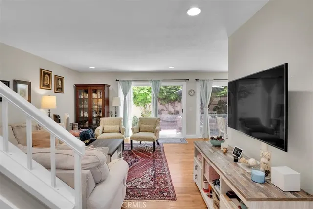 $929,000 | 12 Sparrow Hill Lane, Laguna Hills, CA 92653