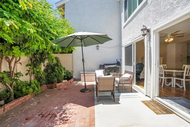 $929,000 | 12 Sparrow Hill Lane, Laguna Hills, CA 92653