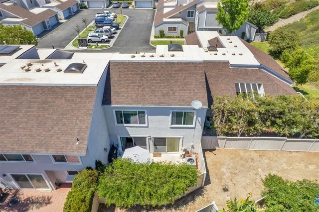 $929,000 | 12 Sparrow Hill Lane, Laguna Hills, CA 92653