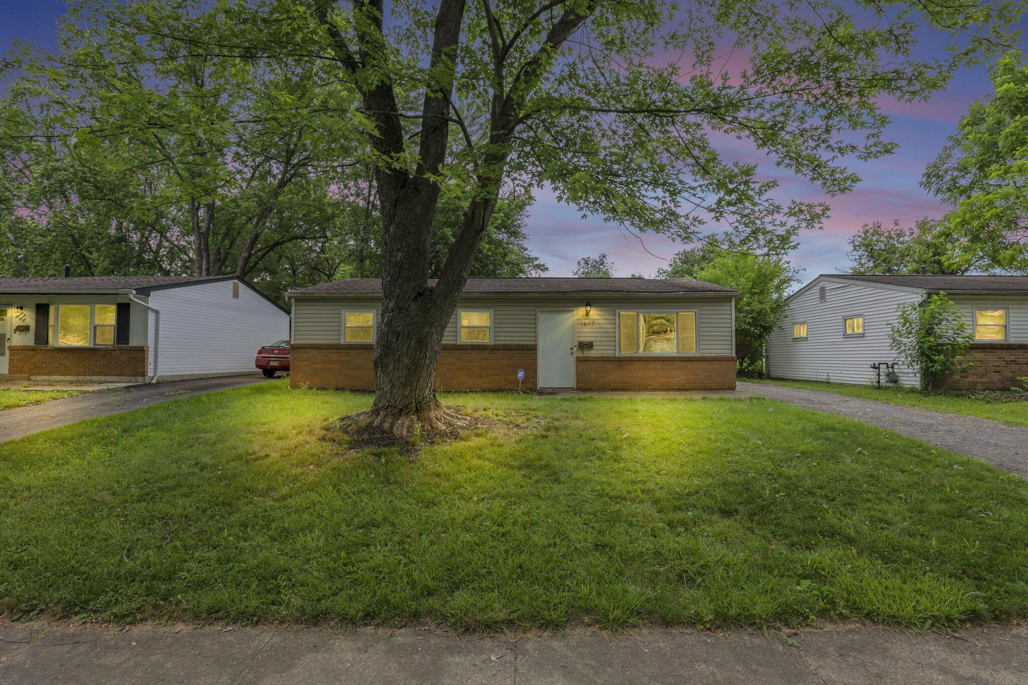 1617 Striebel Road Columbus, OH 43227 - Photo 1 of 48 1-web-or-mls-Twilight