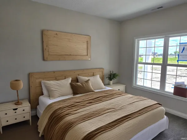 $398,900 | 13065 Vista Verde Boulevard, Fort Wayne, IN 46818