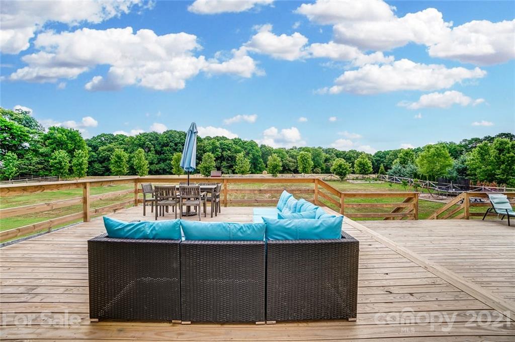 1832 Hannon Farm Road Fort Mill, SC 29715 - Photo 38 of 42 Gallery Image 38