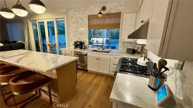 $4,200 | 43198 Lancashire Common, Temecula, CA 92592