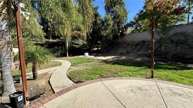 $4,200 | 43198 Lancashire Common, Temecula, CA 92592