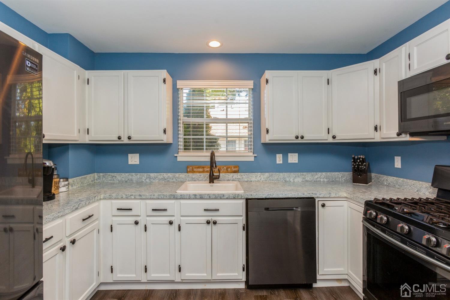 324 Walnut Street Dunellen, NJ 08812 - Photo 13 of 25 Gallery Image 13