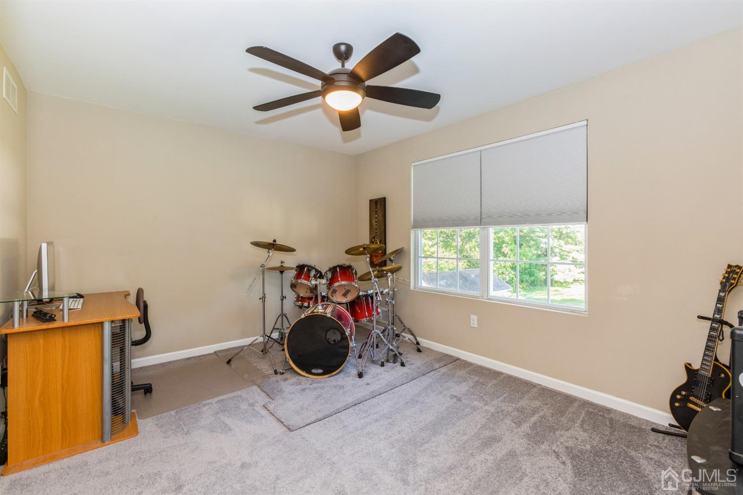 324 Walnut Street Dunellen, NJ 08812 - Photo 22 of 25 Gallery Image 22
