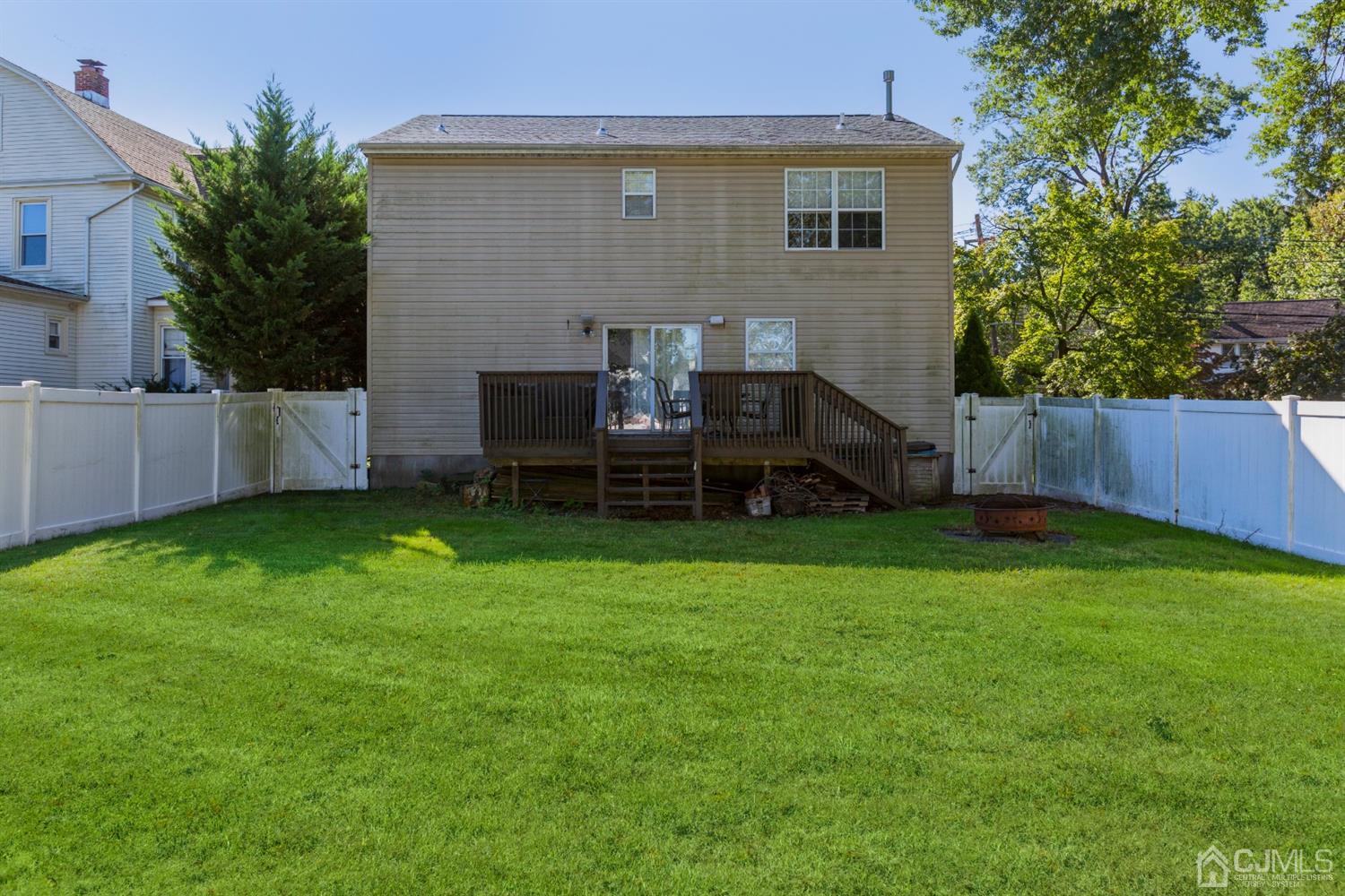 324 Walnut Street Dunellen, NJ 08812 - Photo 5 of 25 Gallery Image 5