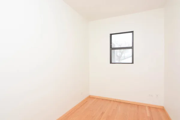 $1,700 | 537 North Claremont Avenue, Unit 1, Chicago, IL 60612