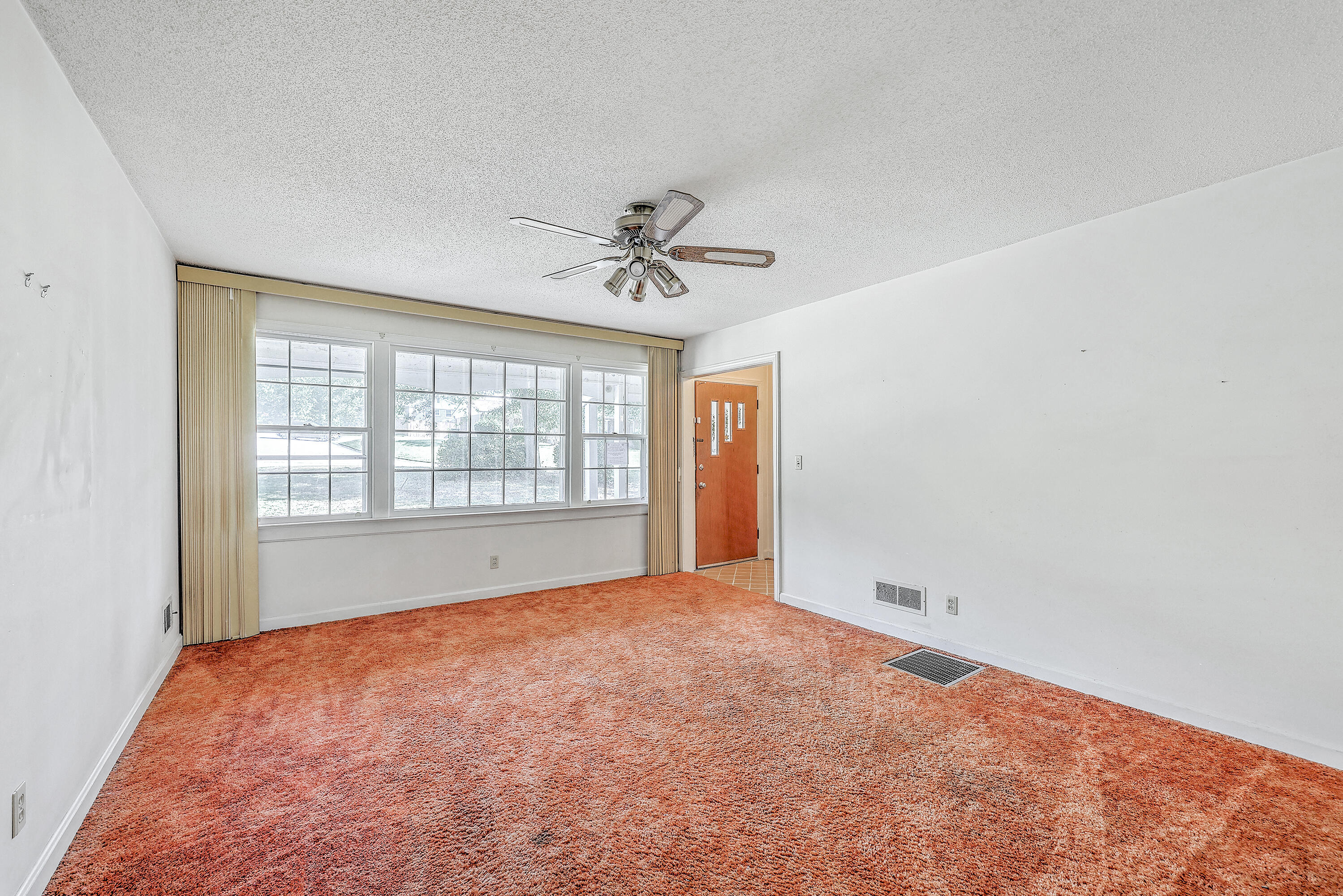 1915 Cheltenham Lane Columbia, SC 29223 - Photo 18 of 38 ZYN_7359_60_61_62_63_64_65