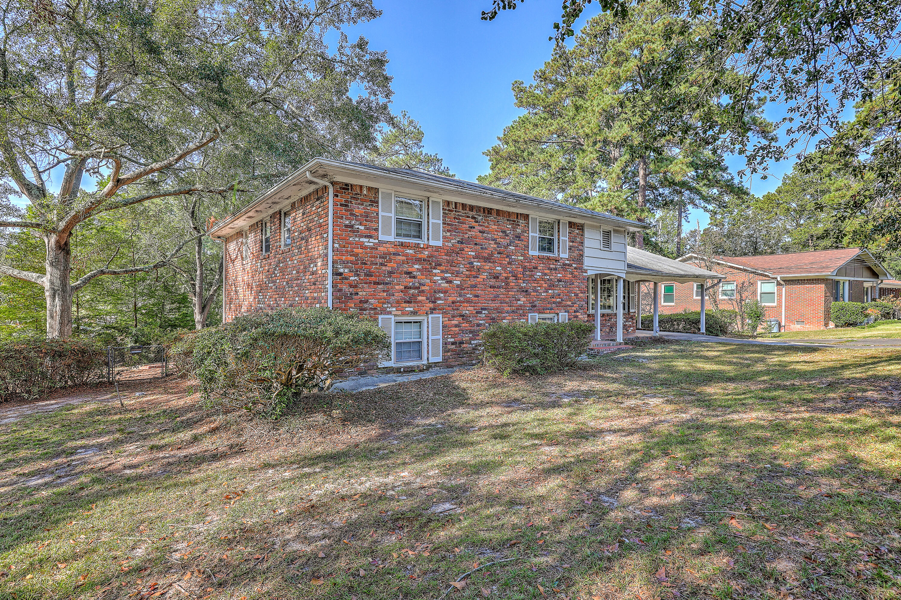 1915 Cheltenham Lane Columbia, SC 29223 - Photo 3 of 38 ZYN_7226_27_28_29_30_31_32