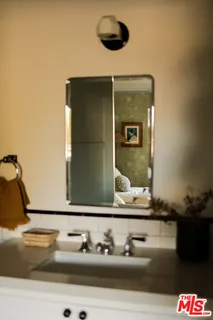 $2,395,000 | 2501 Kenilworth Avenue, Los Angeles, CA 90039