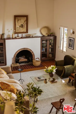 $2,395,000 | 2501 Kenilworth Avenue, Los Angeles, CA 90039