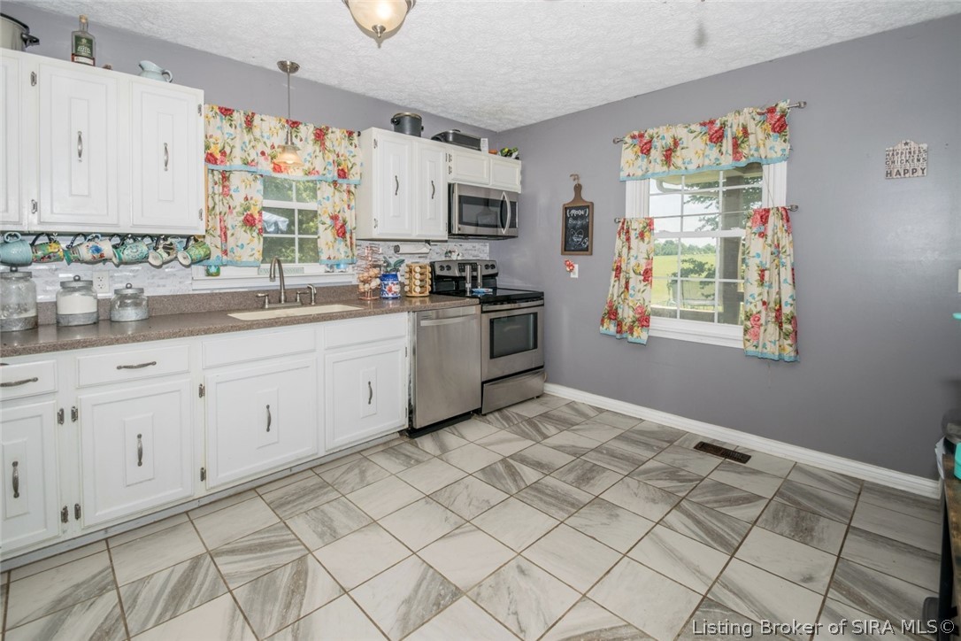 3563 North Cox Ferry Road Salem, IN 47167 - Photo 11 of 33 Gallery Image 11