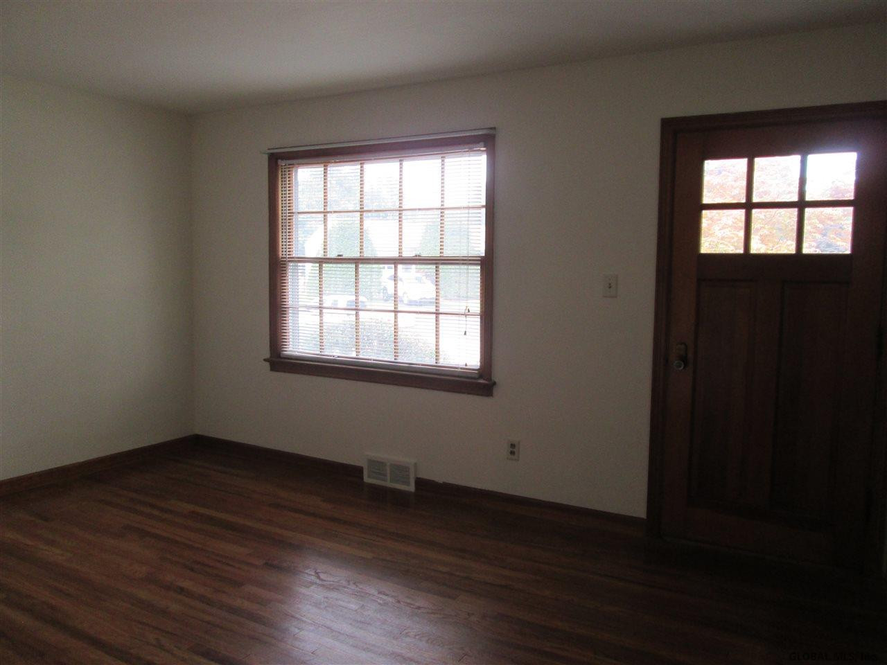 1221 Highbridge Road Rotterdam, NY 12303 - Photo 7 of 32 Photo 8