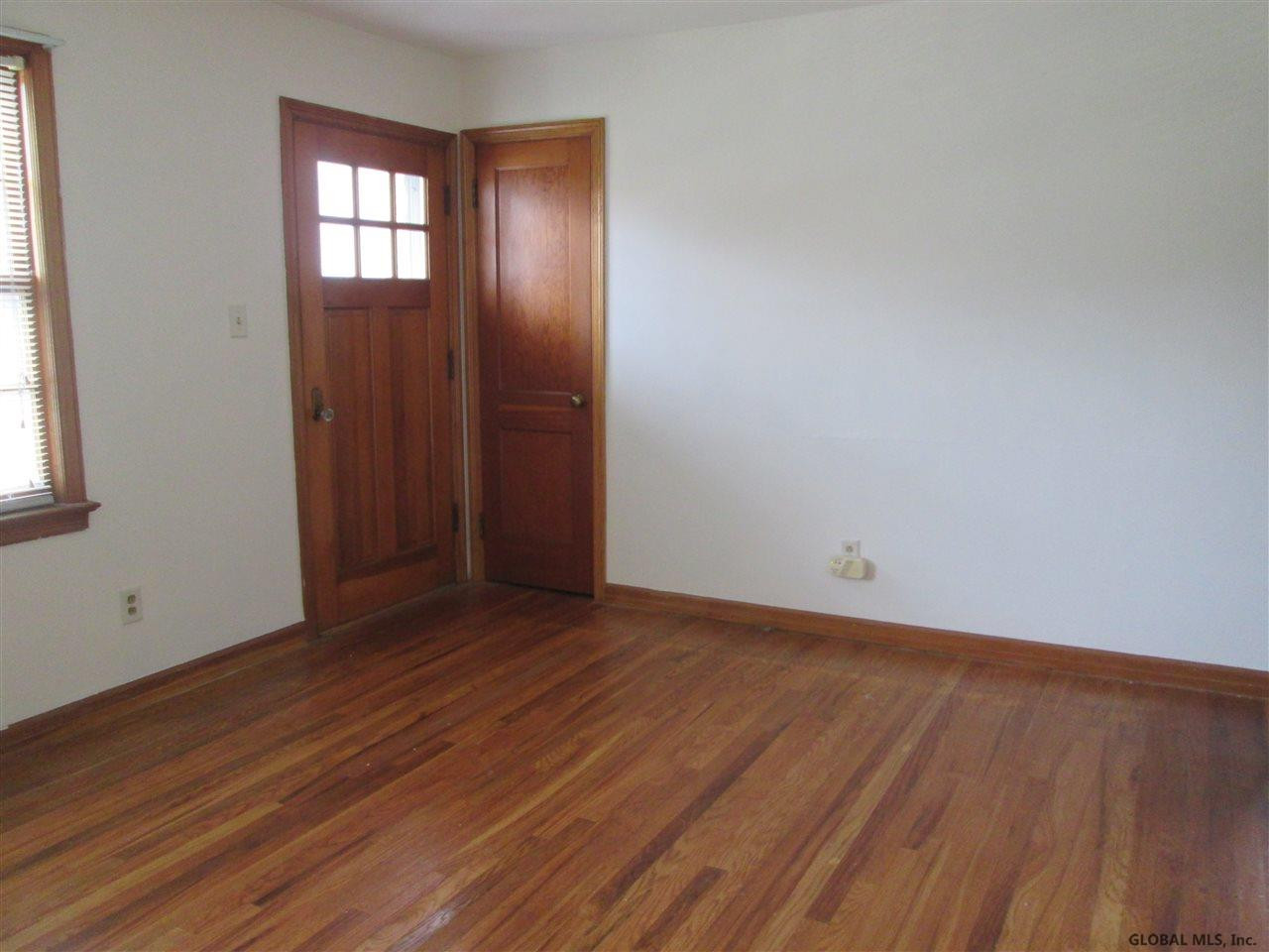 1221 Highbridge Road Rotterdam, NY 12303 - Photo 8 of 32 Photo 9