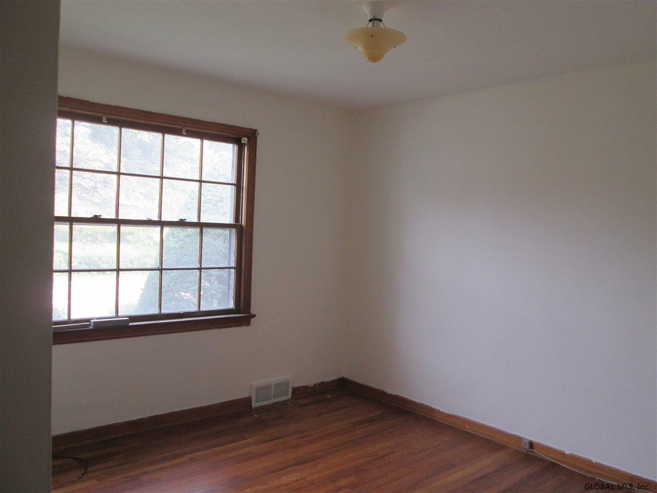 1221 Highbridge Road Rotterdam, NY 12303 - Photo 9 of 32 Photo 10