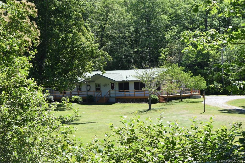 1198 Shoal Creek Road Balsam Grove, NC 28708 - Photo 20 of 21 Gallery Image 20