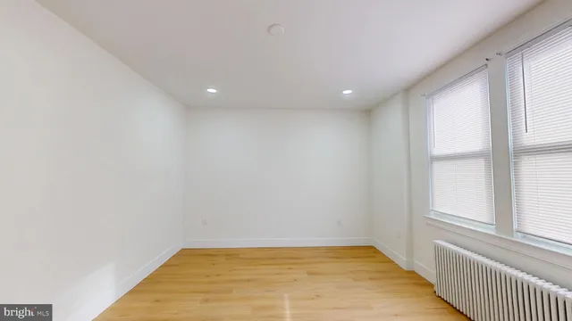 a view of empty room with window