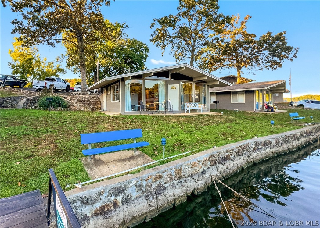 33303 Bass Point Road, Unit 14 Sunrise Beach, MO 65079 - Photo 17 of 34 Lake Cabin