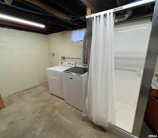 $154,900 | 1328 West Circle Road, Peoria, IL 61604