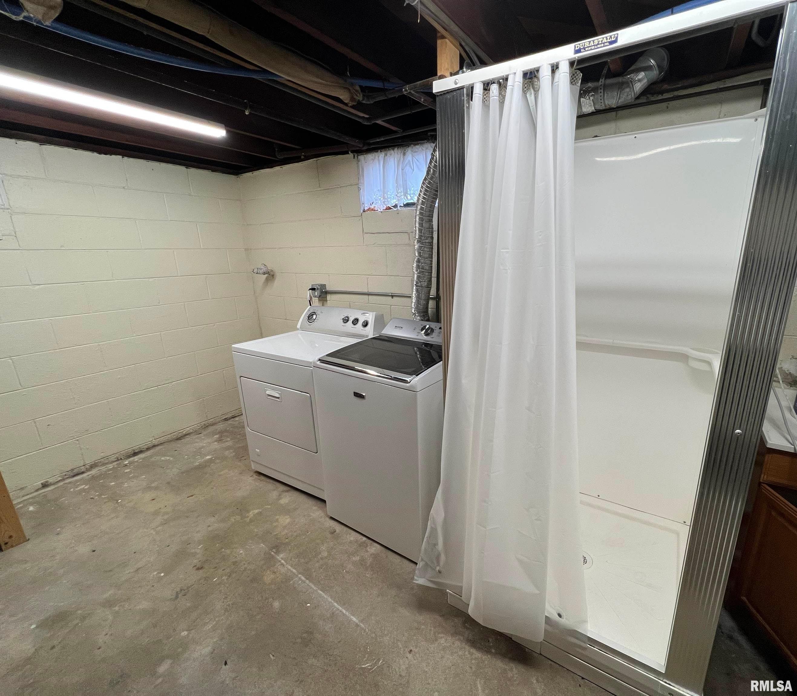 1328 West Circle Road Peoria, IL 61604 - Photo 18 of 21