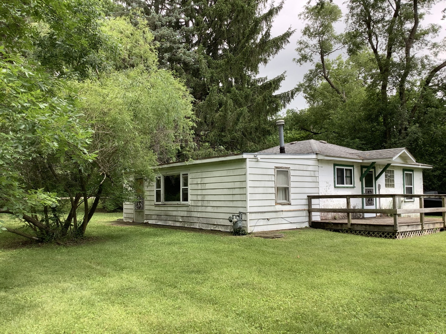 26665 West Sycamore Road Antioch, IL 60002 - Photo 3 of 11
