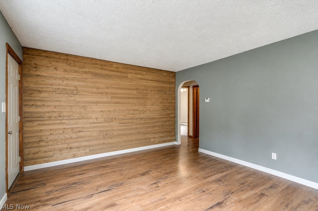 88 Taylor Road Barberton, OH 44203 - Photo 8 of 21 Gallery Image 8