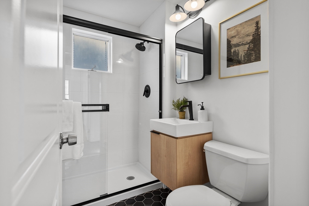 44-46 Pinkham Road, Unit 1 Medford, MA 02155 - Photo 10 of 19